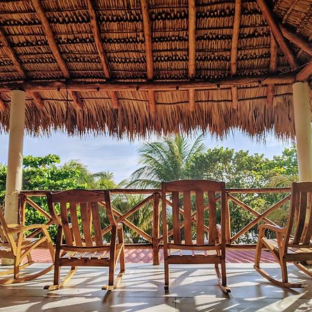 The Free Spirit Hostel Transito Luaran gambar